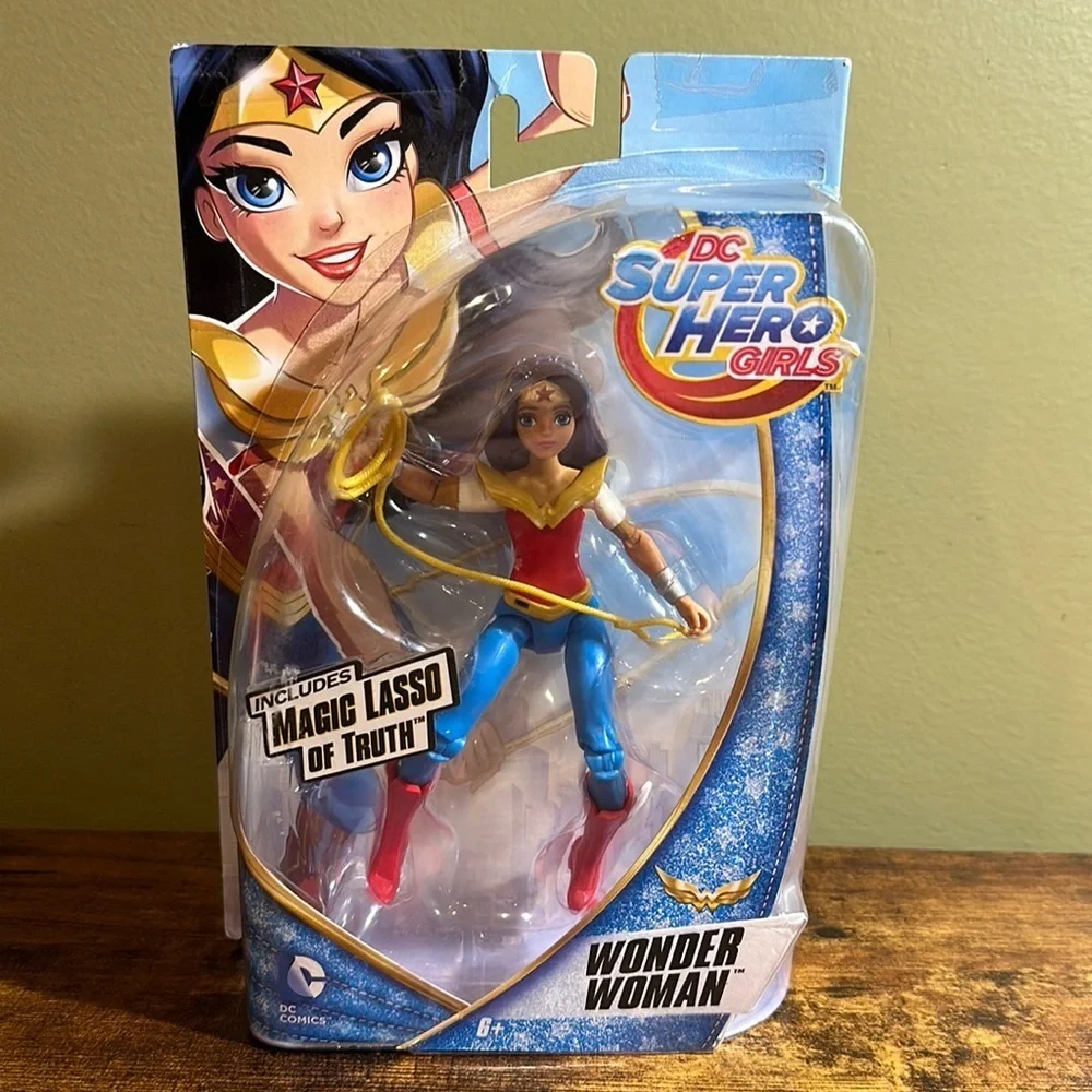 NIP DC Super Hero Girls Wonder Woman - Picture 1 of 5